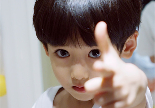 殷圣秦名字怎么样|2026年带圣字和秦字名字精选951个 殷圣秦名字怎么样|2026年带圣字和秦字名字精选951个