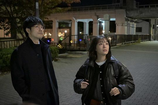 《谁看见了孔雀在跳舞?》第1集分集剧情介绍