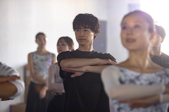《芭蕾男子!》第8集分集剧情介绍