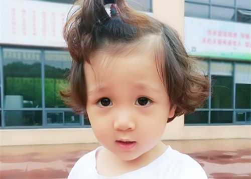 康姓女宝宝起名两个字_女孩取名康咨娴 康姓女宝宝起名两个字_女孩取名康咨娴