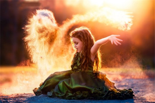 贾辰萤名字怎么样_楚辞起名贾辰萤 贾辰萤名字怎么样_楚辞起名贾辰萤