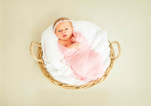 齐姓最吉利的名字两个字_婴儿起名齐纤茜 齐姓最吉利的名字两个字_婴儿起名齐纤茜