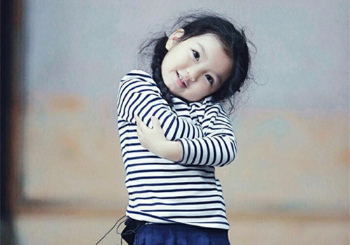姓钱的女孩叫什么名字好听_女孩名字钱运艳 姓钱的女孩叫什么名字好听_女孩名字钱运艳
