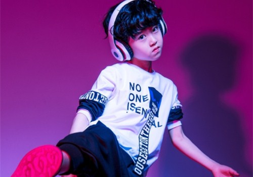 党翌泽名字怎么样|2026年带翌字和泽字名字精选1140个 党翌泽名字怎么样|2026年带翌字和泽字名字精选1140个
