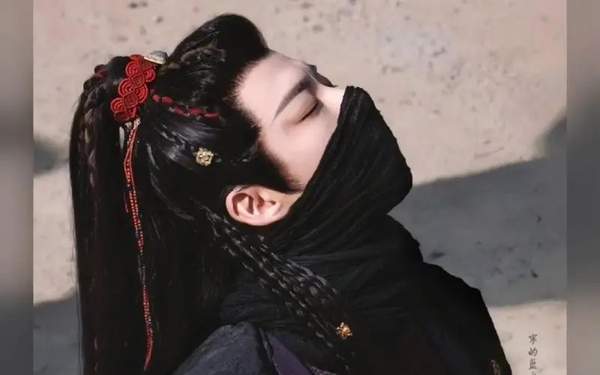《珠帘玉幕》血珠是谁的?血珠的来历?